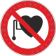 P 11 Запрещено присутствие людей с кардиостимулятором
